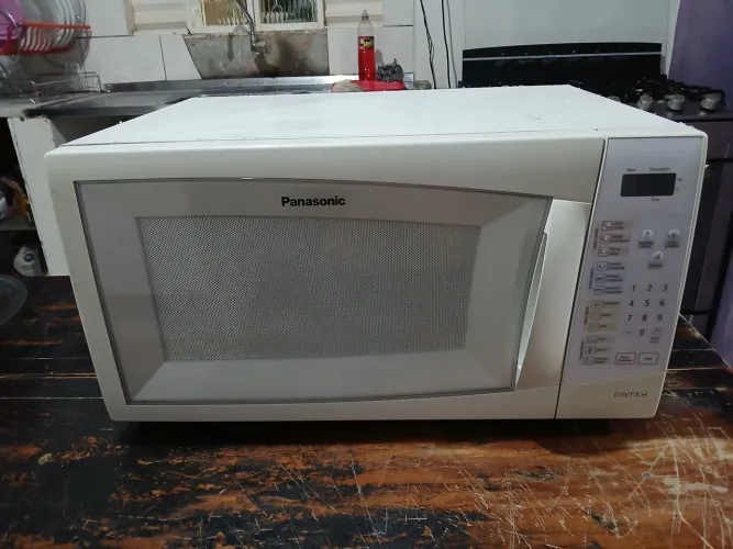 Microondas Panasonic 35 litros