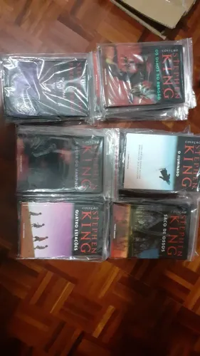 Coleção Stephen King Completa com 34 Volumes. Planeta De Agostini. 