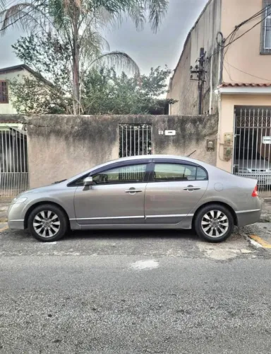 Honda Civic Sed. Lxl/lxl SE 1.8 Flex 16V Mec. 2011