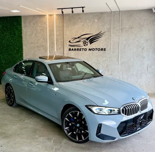 BMW 320i M Sport 2025 com garantia até final de 2026