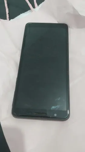 Vendo celular A01  com o carregador 
