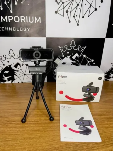 ? Webcam FIFINE K420 1440p com Microfone e Tripé ?