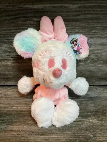 Pelúcia Minnie Tie Dye