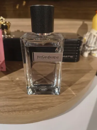 Perfume y edt Yves saint laurent 100 ml novo