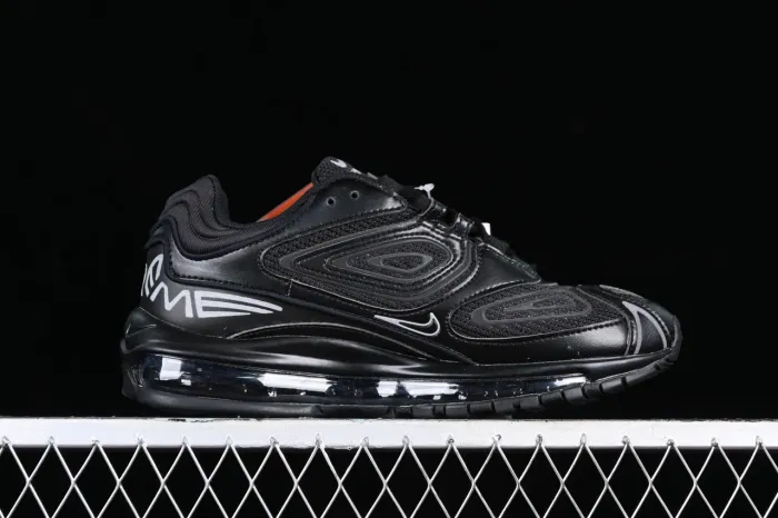 Nike Air Max 720/Supreme - Preto