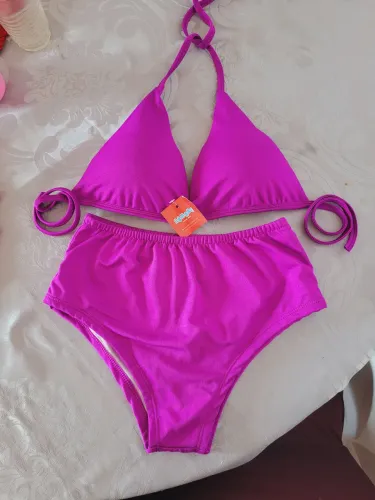 Biquíni Fucsia Hot Pants - Perfeito para o Verão!