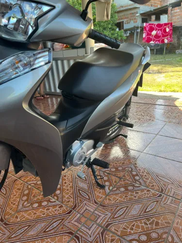 Honda Biz 100i 2023/2024 - Única dona!