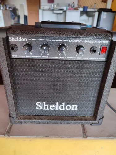 Cubo para baixo Bss150 Sheldon preto 15w