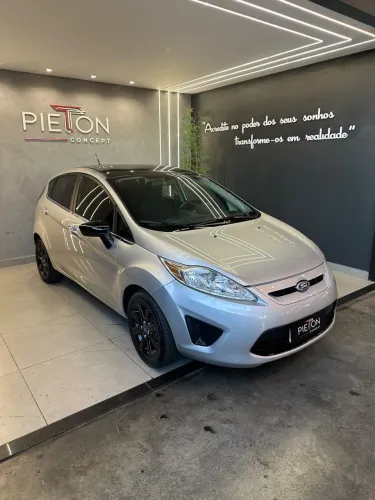 Ford Fiesta SE 1.6 16V Flex 5P 2012