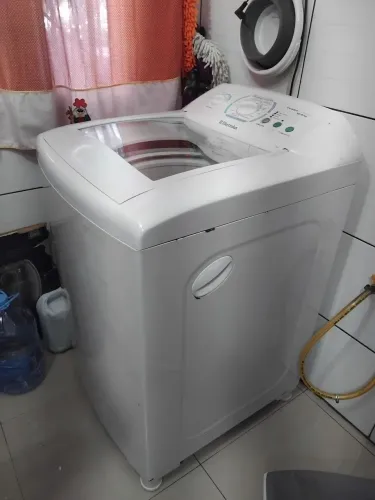 Lavadora de roupas Eletrolux 12Kg