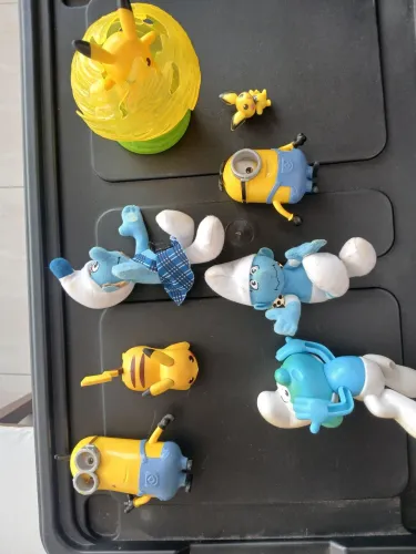 Lote de brinquedos 6