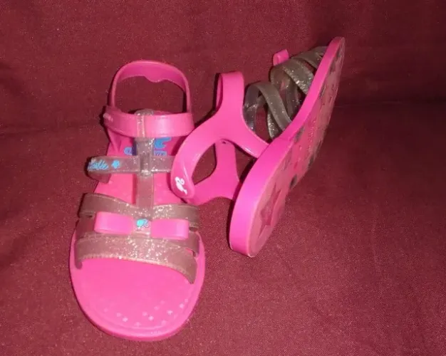 Sandália Grendene 32/33 Kids Barbie Pink - menina