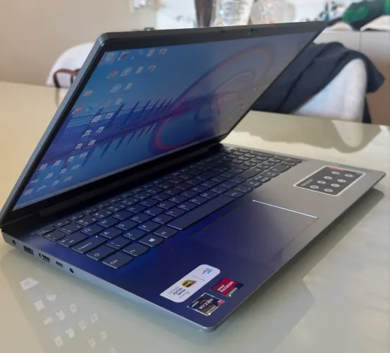 Notebook Lenovo IdeaPad 3 - Excelente