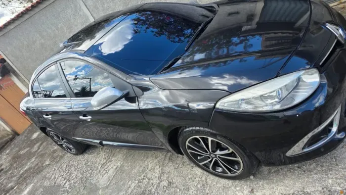 Renault Fluence Sedan Privilège 2.0 16V Flex AUT 2015