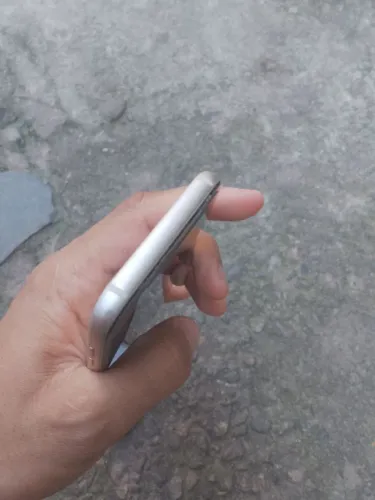 Samsung Galaxy J5 pro tela queimada