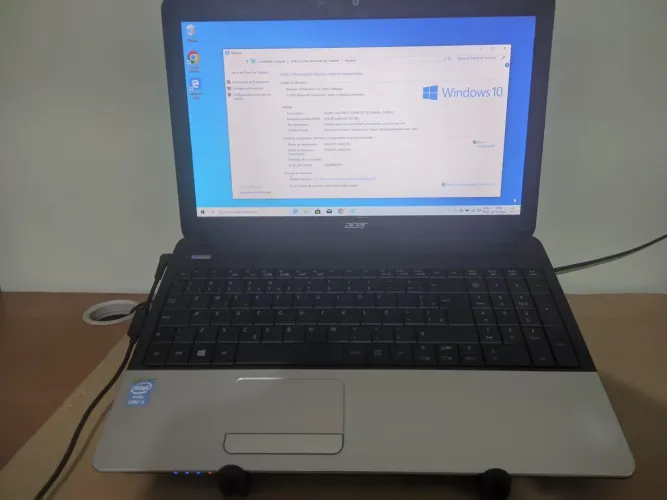 Notebook Acer I5 - Tela de 15.6 pol- 8 GB de RAM - SSD 120GB + HD 500 GB - MOD E1 571