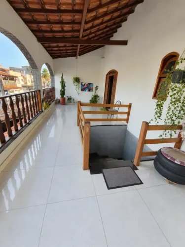 Realiza Imóveis - VENDE EXCELENTE CASA NO BNH - MESQUITA.