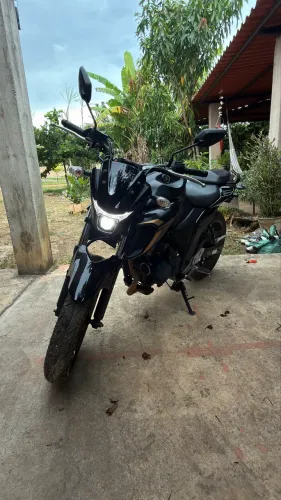 Yamaha Fazer FZ25 2023/2024 - 18.000 km | Impecável