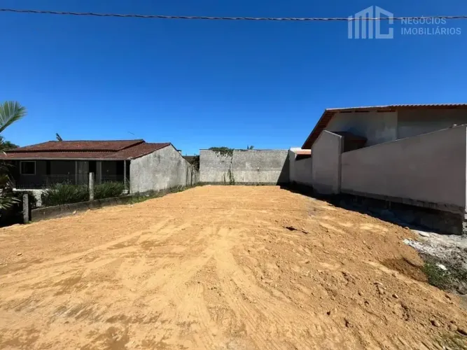 Terreno pronto para construir - 380m da lagoa l Costeira - BBS/SC