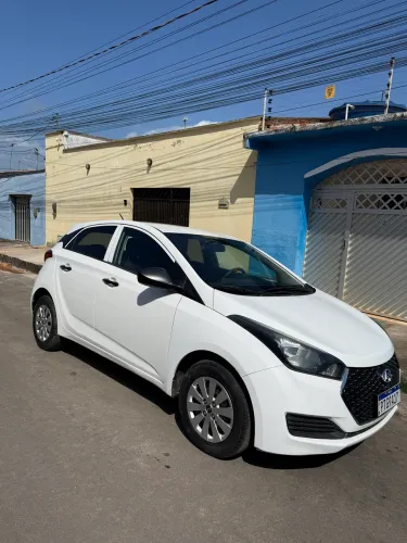 Hyundai HB20 Unique 1.0 Flex 12V Mec. 2019