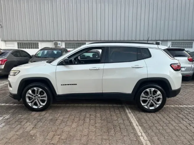 Jeep Compass Long. T270 1.3 TB 4X2 Flex AUT 2022