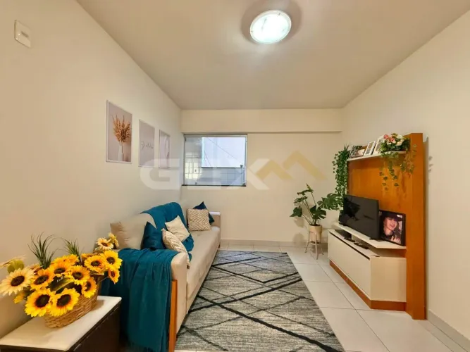 Apartamento à Venda com 03 Quartos no Centro de Divinópolis MG.