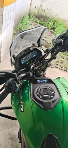 Dominar 400 verde único dono