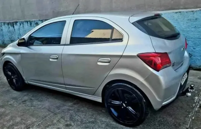 Chevrolet Onix Hatch LT 1.0 8V Flex Mec. 4P 2019