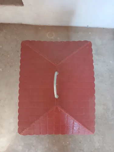 Vendo uma gaiola 