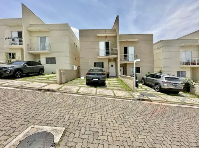 Casa residencial para Venda Granja Viana, Cotia SP 3 dormitórios sendo 1 suíte, 2 salas, 2