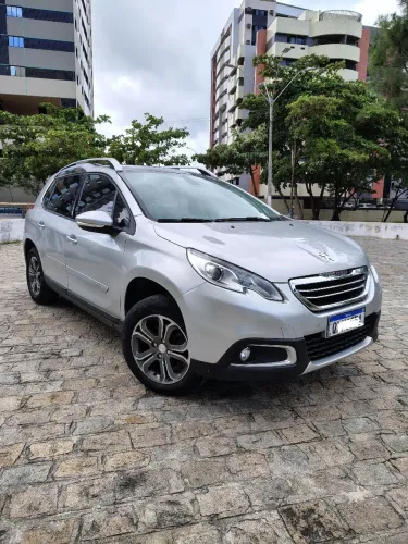 Peugeot 2008 Griffe 1.6 Flex 16V 5P Aut. 2017