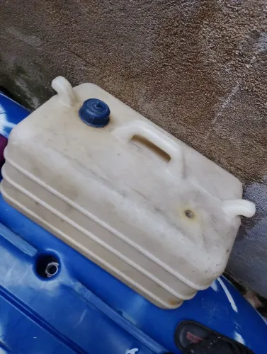 Tanque de combustível barco