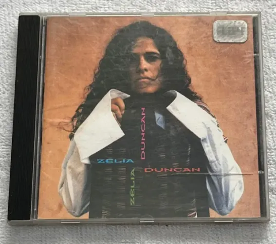 CD Zélia Duncan
