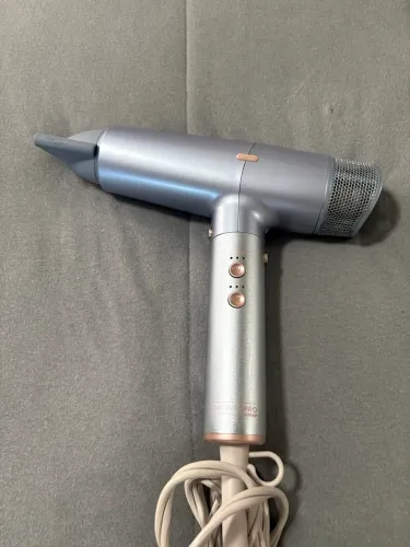 Secador de cabelo
