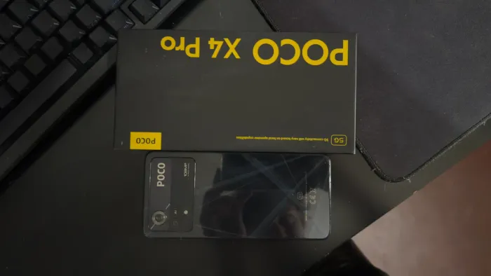 Poco X4 Pro conservado