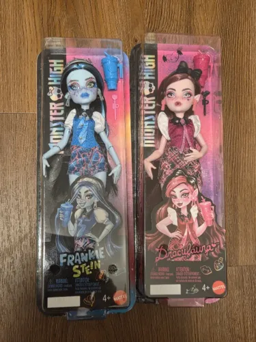 Monster high draculaura e frankie bebidas monstruosas lacradas
