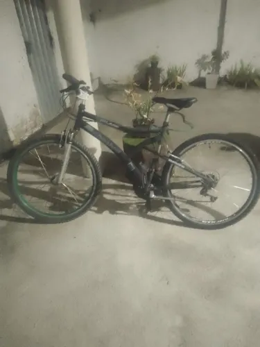 Bicicleta aro 24 