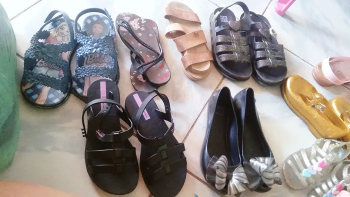 Lote sapatos retirada CAUCAIA/ICARAI