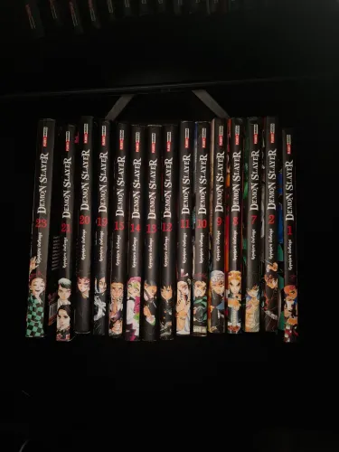 Mangás Demon Slayer Originais Panini - Vários Volumes Disponíveis