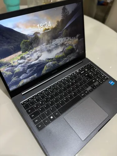 Notebook Samsung I3 - 11° Th; 8gb RAM; SSD M.2 256gb Windows 11