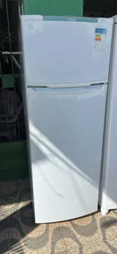 Geladeira semi nova