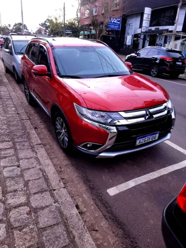 Mitsubishi Outlander 2.0 16V 160cv Aut. 2016