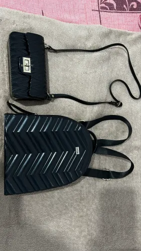 Vendo Mochila e Bolsa R$100,00