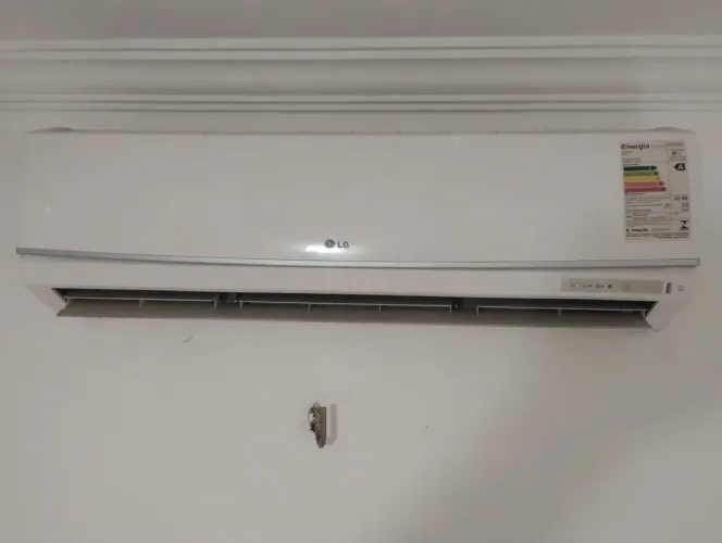 Ar condicionado LG 12.000 BTUS