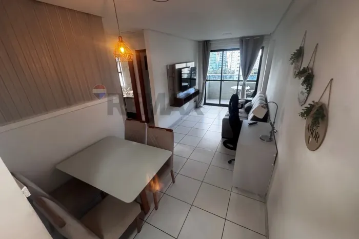 Apartamento à venda de 2 quartos no Espinheiro: Conforto, Segurança e Localização