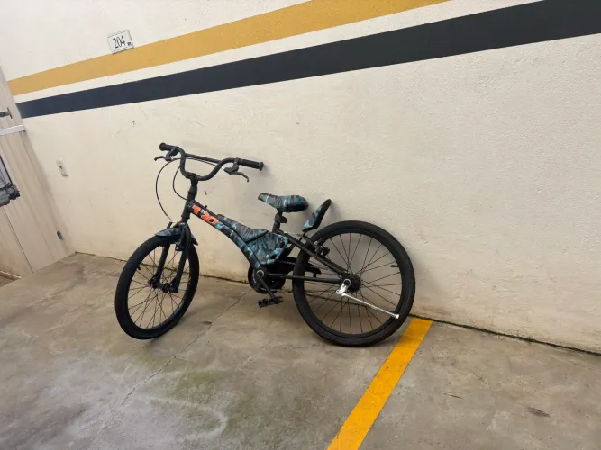 Vendo Bicicleta infantil 9 anos