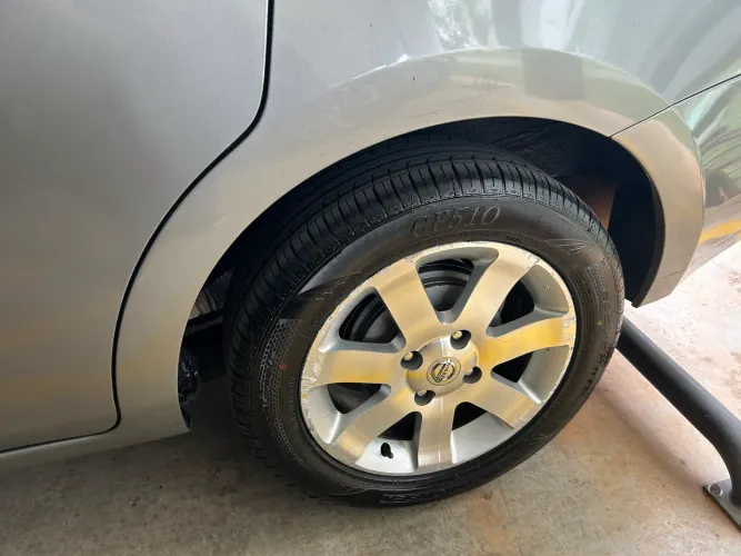 Nissan Sentra S 2.0/ 2.0 Flex Fuel 16V Aut. 2008