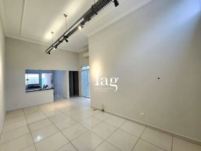 Casa com 3 dormitórios para alugar, 100 m² por R$ 3.970,00/mês - Condomínio Horto Floresta