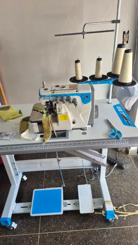 Máquina Overlock Ponto Cadeia Jack 