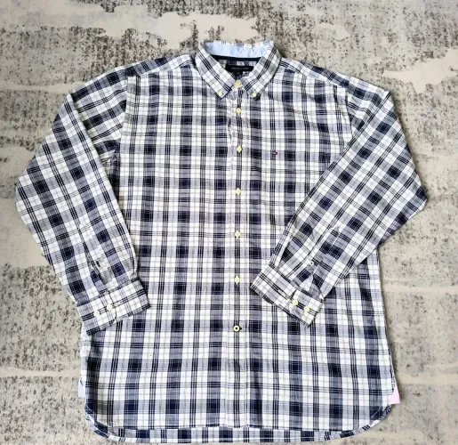 Camisa Tommy Hilfiger xadrez azul marinho e branco, tamanho G